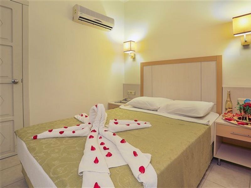 Cleopatra Golden Beach Hotel Αλάνια Εξωτερικό φωτογραφία
